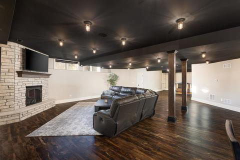 930 E Hillside Rd, Naperville, IL 60540 photo 43
