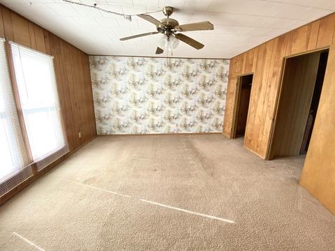 109 E Willard St, Gifford, IL 61847 photo 19