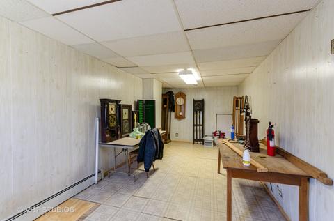 3239 Halsted St, Steger, IL 60475 photo 8