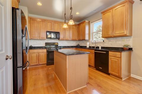 13823 Meadow Ln, Plainfield, IL 60544 photo 6