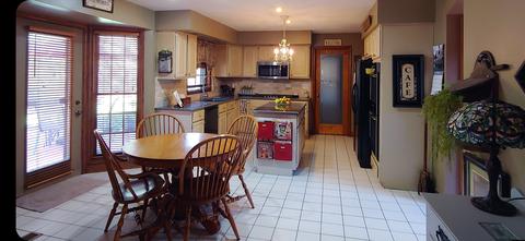260 Coventry Ct, Elgin, IL 60123 photo 15