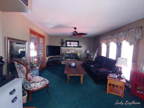 260 Coventry Ct, Elgin, IL 60123 photo 8