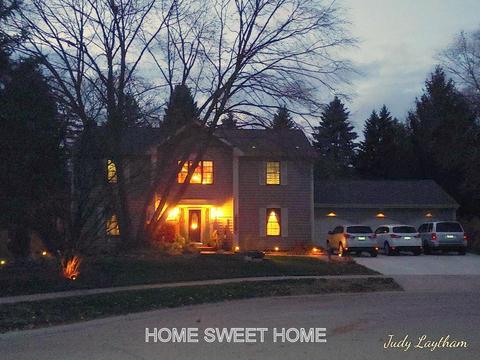 260 Coventry Ct, Elgin, IL 60123 photo 2