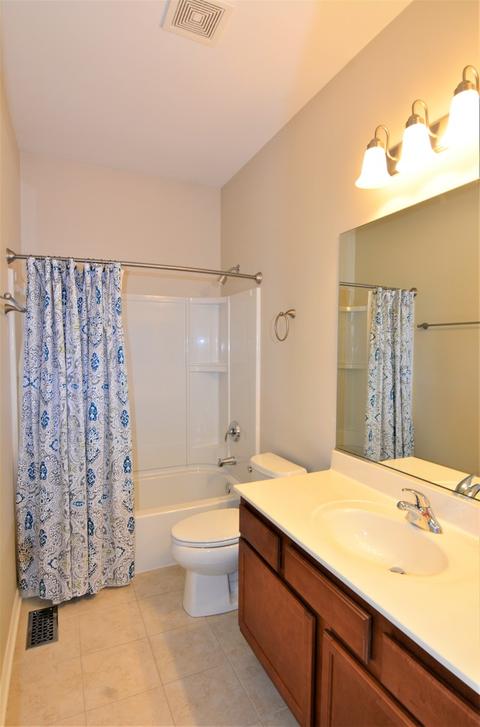 1209 Tuscany Dr, Streamwood, IL 60107 photo 10