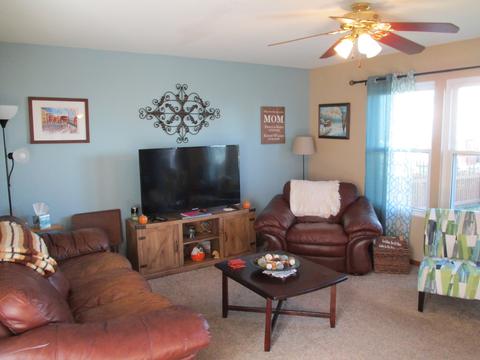 5761 Emerald Pointe Dr, Plainfield, IL 60586 photo 6