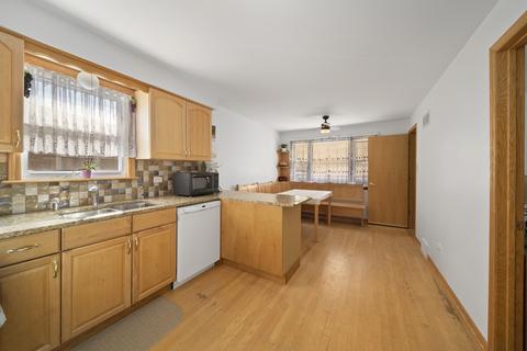 7724 Normandy Ave, Burbank, IL 60459 photo 12