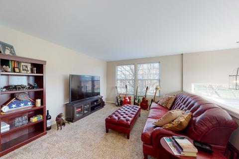 2529 Emily Ln, Elgin, IL 60124 photo 12