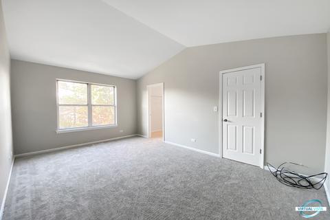 1319 Trinity Dr, Carol Stream, IL 60188 photo 17