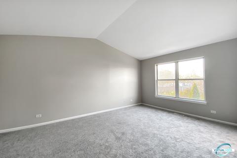 1319 Trinity Dr, Carol Stream, IL 60188 photo 16