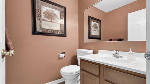 1026 Oakview Dr, Wheaton, IL 60187 photo 20
