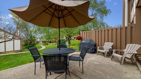 1026 Oakview Dr, Wheaton, IL 60187 photo 22