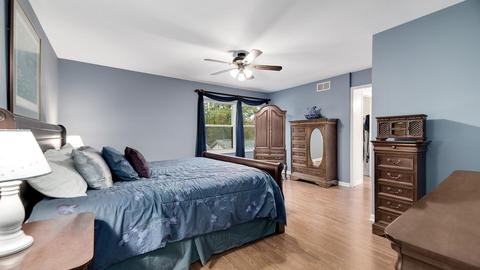 1026 Oakview Dr, Wheaton, IL 60187 photo 12