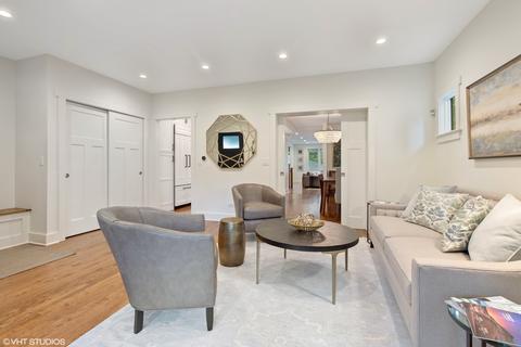 804 Forest Ave, Oak Park, IL 60302 photo 3
