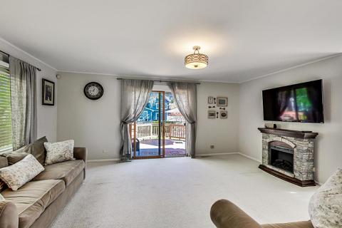 1005 Forest Ave, Deerfield, IL 60015 photo 8