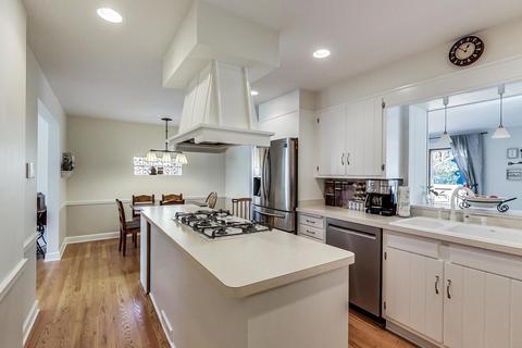 1005 Forest Ave, Deerfield, IL 60015 photo 7