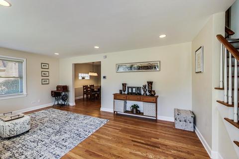 1005 Forest Ave, Deerfield, IL 60015 photo 3