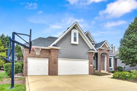 2056 Red Maple Ln, Aurora, IL 60502 photo 3
