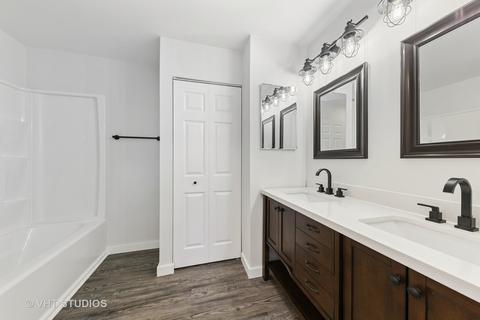 2122 Glacier Ct, Algonquin, IL 60102 photo 11