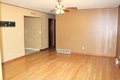 109 9th Ave E, Lyndon, IL 61261 photo 5