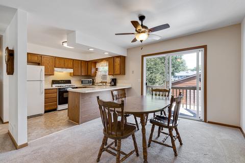 4408 Clearview Dr, Mchenry, IL 60050 photo 6