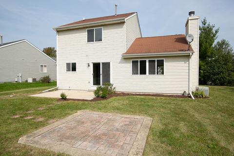 32760 Weathervane Ln, Lakemoor, IL 60051 photo 3