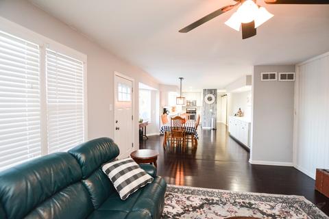 131 W Valley View Dr, Mchenry, IL 60051 photo 6