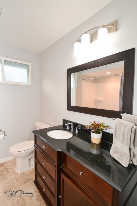 131 W Valley View Dr, Mchenry, IL 60051 photo 14