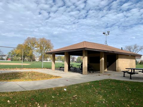 210 N Eighth Ave, Des Plaines, IL 60016 photo 30