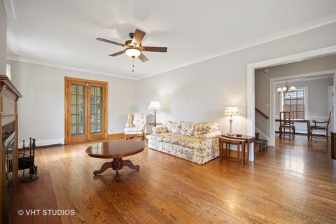 210 N Eighth Ave, Des Plaines, IL 60016 photo 4