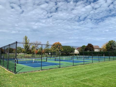 210 N Eighth Ave, Des Plaines, IL 60016 photo 29