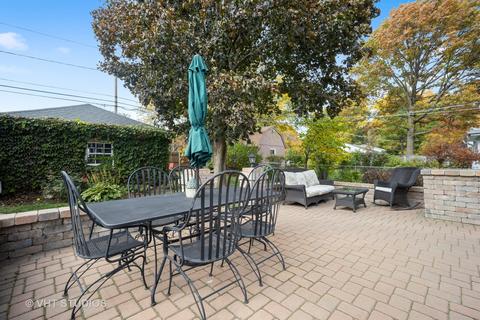 210 N Eighth Ave, Des Plaines, IL 60016 photo 23