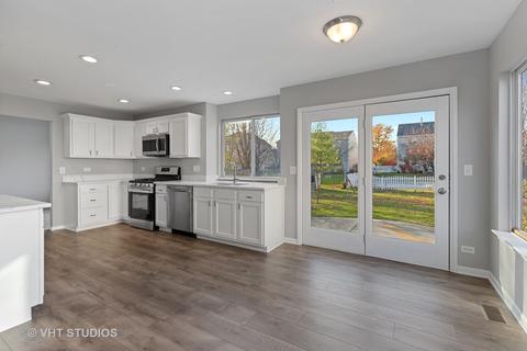 7932 Dada Dr, Gurnee, IL 60031 photo 5