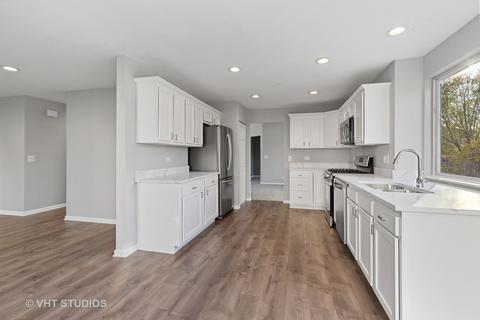 7932 Dada Dr, Gurnee, IL 60031 photo 6
