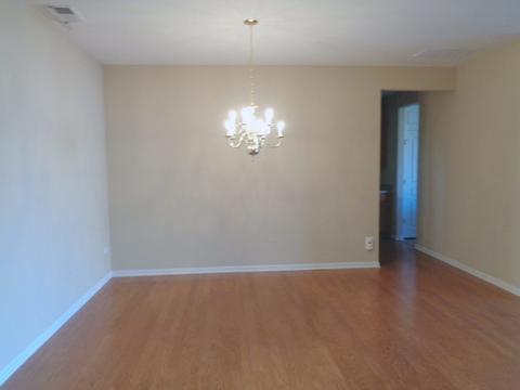 2522 Edgewater Dr, Elgin, IL 60124 photo 7