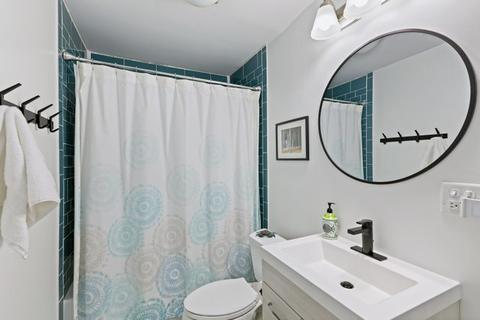 406 Crescent St, Wheaton, IL 60187 photo 13