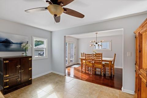 406 Crescent St, Wheaton, IL 60187 photo 8