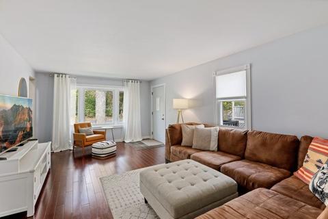 406 Crescent St, Wheaton, IL 60187 photo 3