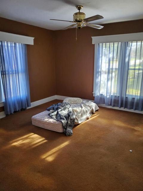 857 E Shawnee St, Freeport, IL 61032 photo 12