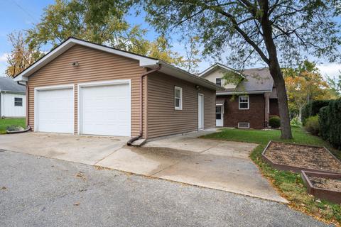 415 Beecher St, Bloomington, IL 61701 photo 3