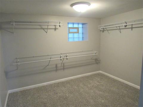 7646 S Champlain Ave, Chicago, IL 60619 photo 14