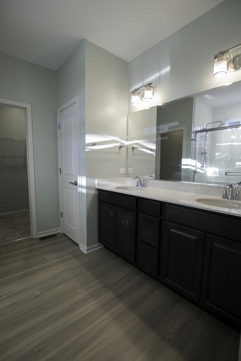 702 Edgewater Dr, Minooka, IL 60447 photo 13