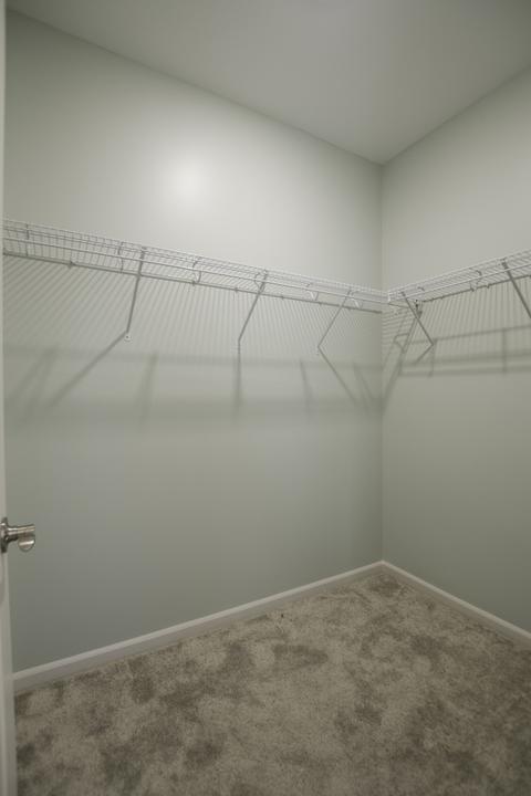 702 Edgewater Dr, Minooka, IL 60447 photo 16