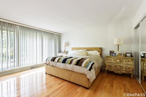 711 Apple Tree Ln, Glencoe, IL 60022 photo 9