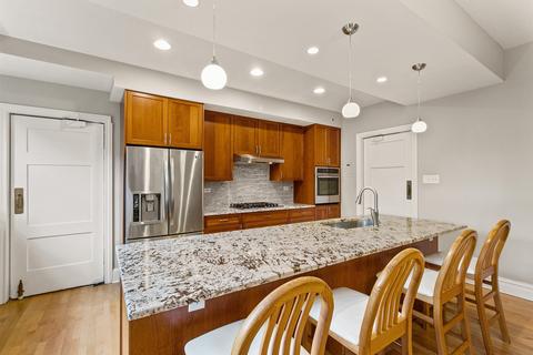 130 Nuttall Rd, Riverside, IL 60546 photo 9