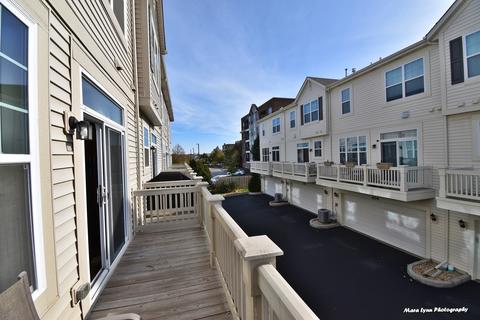 306 Lexington Ln, Rolling Meadows, IL 60008 photo 12