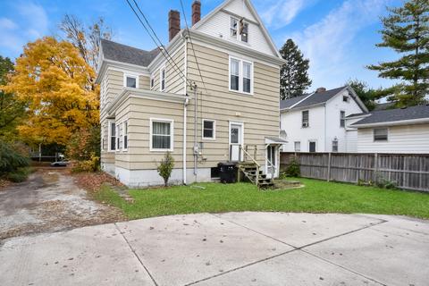 518 E Chestnut St, Bloomington, IL 61701 photo 75
