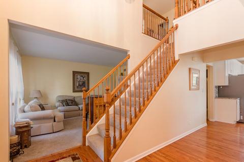 2609 Barrington Dr E, Aurora, IL 60503 photo 10