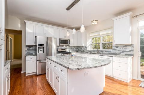 2609 Barrington Dr E, Aurora, IL 60503 photo 6