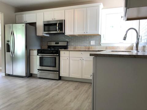 208 King Ave, East Dundee, IL 60118 photo 3
