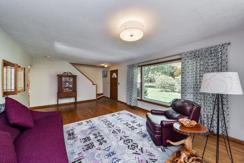 26 W109 Thomas Rd, Wheaton, IL 60187 photo 4